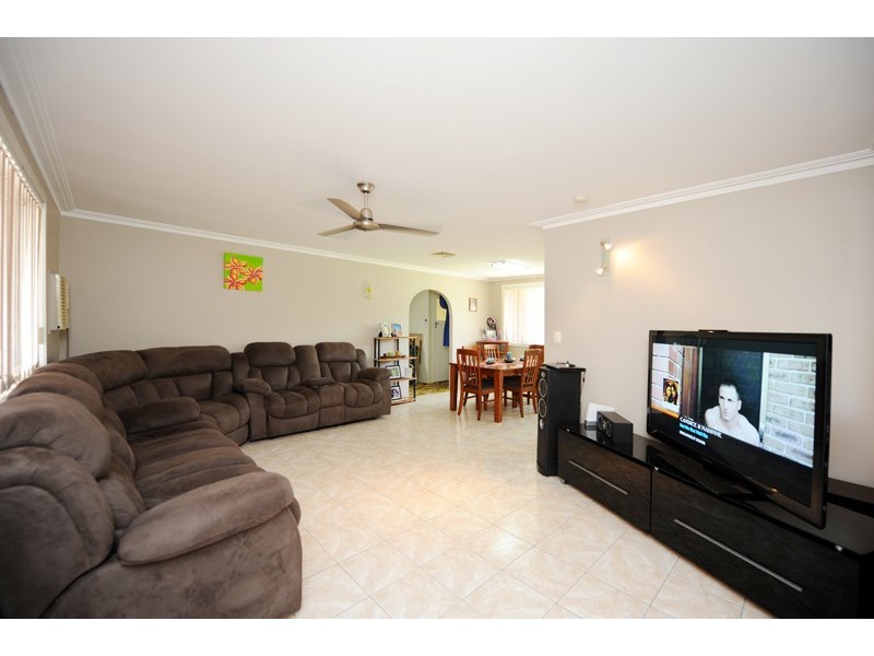 7 Roe Street, Gladstone QLD 4680