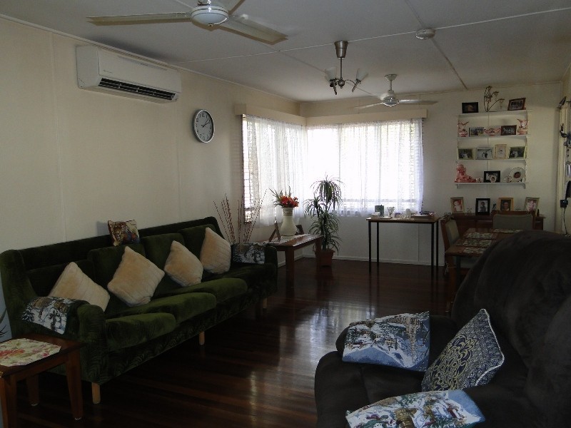 27 Hunter Street, Gladstone QLD 4680