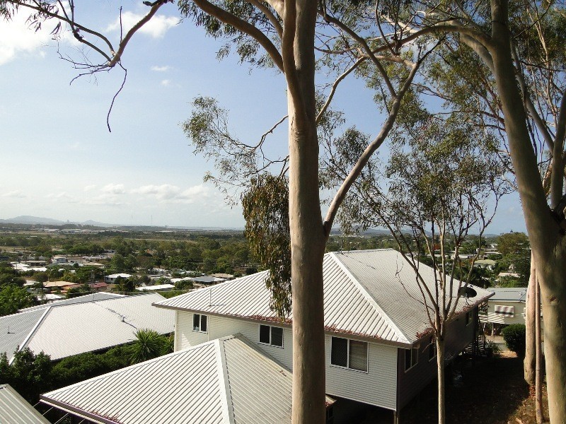 40 Paterson Street, West Gladstone QLD 4680