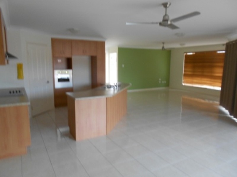 94 Penda Avenue, Gladstone QLD 4680