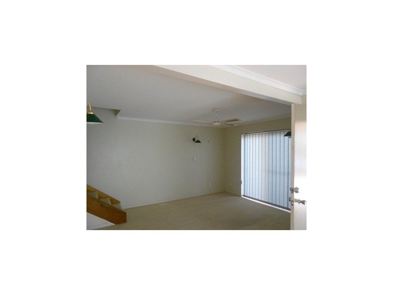 7/46 J Hickey, Gladstone QLD 4680