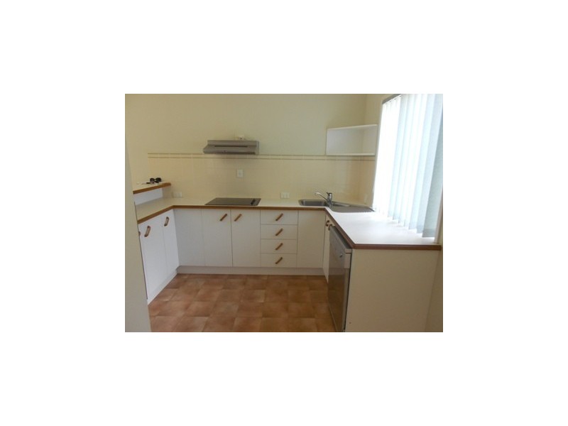 7/46 J Hickey, Gladstone QLD 4680