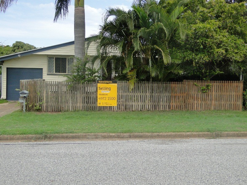 8 Brisbane Street, Barney Point QLD 4680