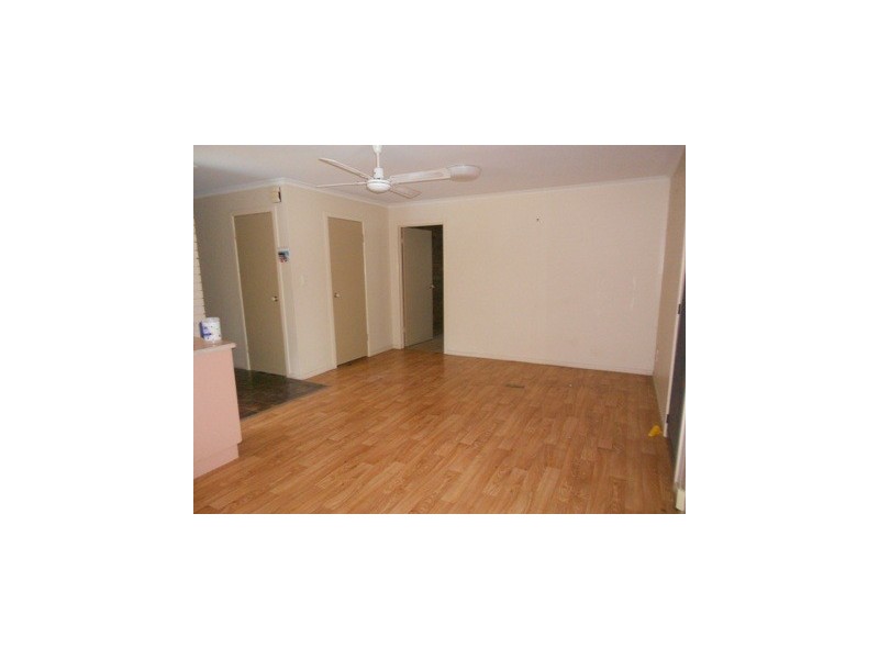 18 Ormiston Street, Gladstone QLD 4680