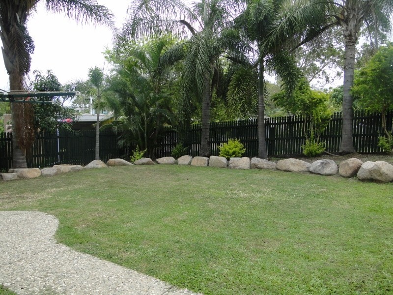 79 Allunga Drive, Glen Eden QLD 4680
