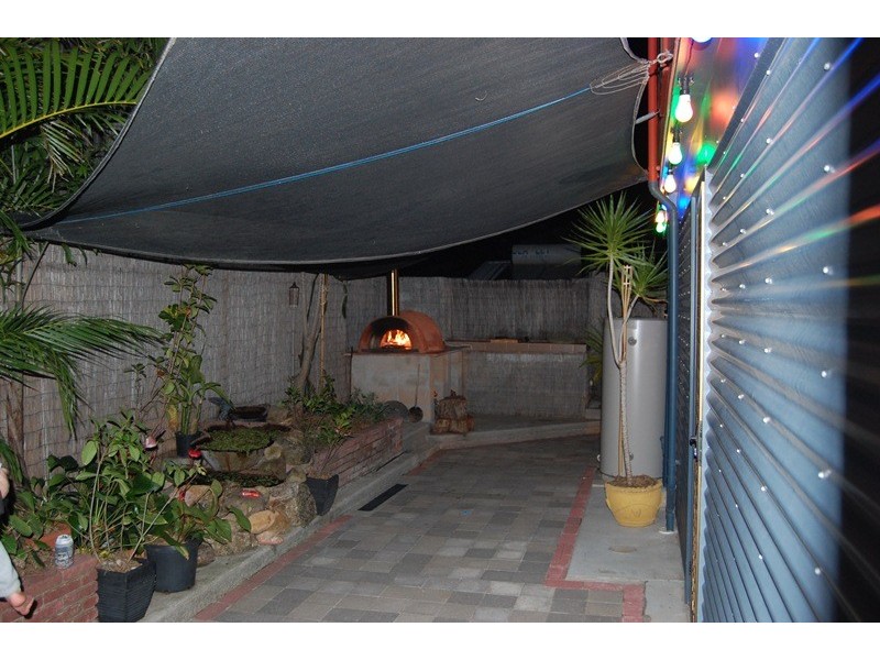 1 St Clements Close, Telina QLD 4680