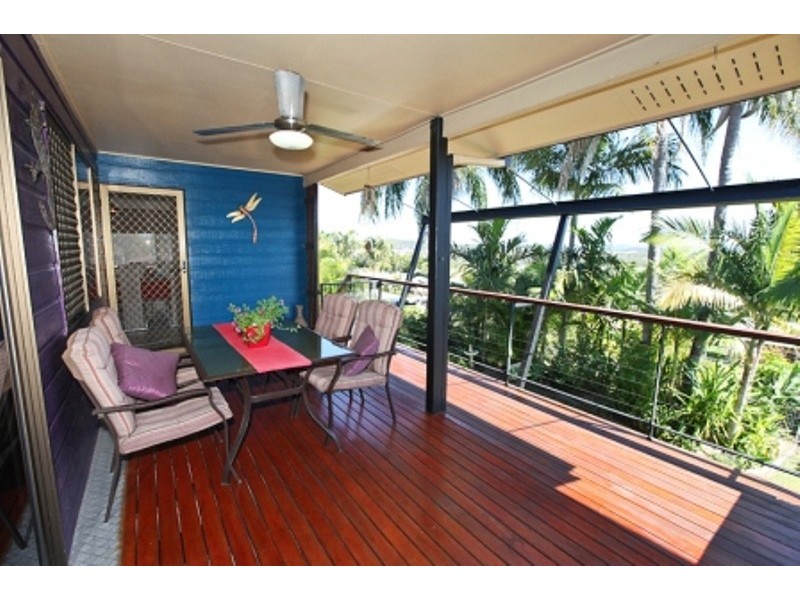 1 St Clements Close, Telina QLD 4680