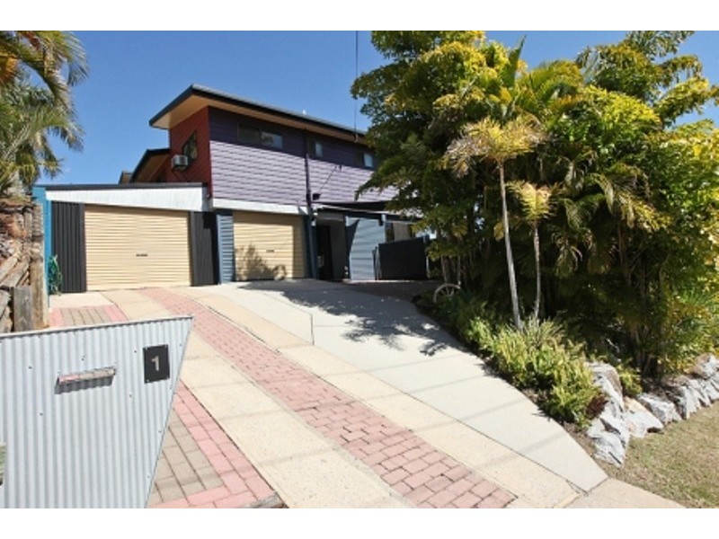 1 St Clements Close, Telina QLD 4680