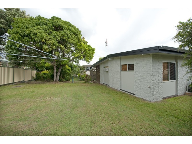 5 Streeter Street, Clinton QLD 4680