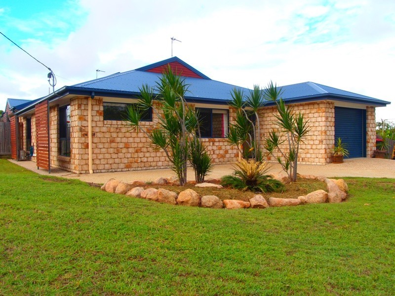 28B J Hickey Avenue, Clinton QLD 4680