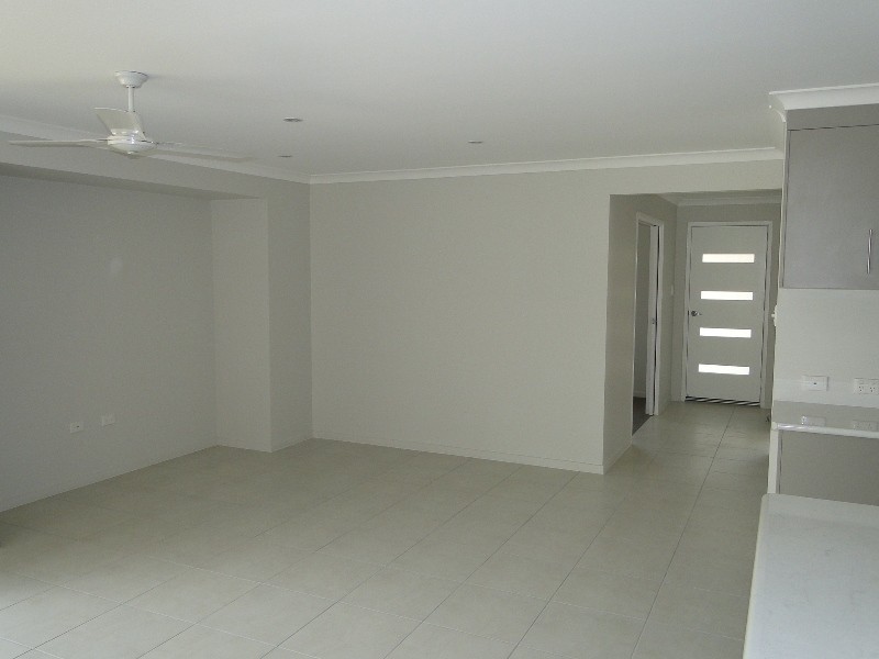 25 Ouston Place, South Gladstone QLD 4680