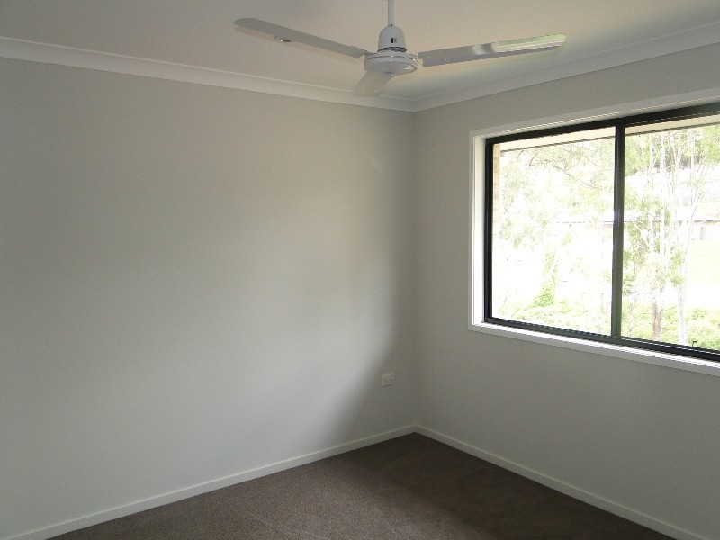 25 Ouston Place, South Gladstone QLD 4680