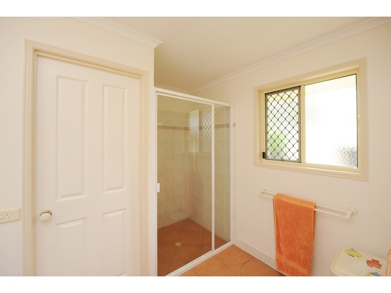 5 Alexis Court, Gladstone QLD 4680