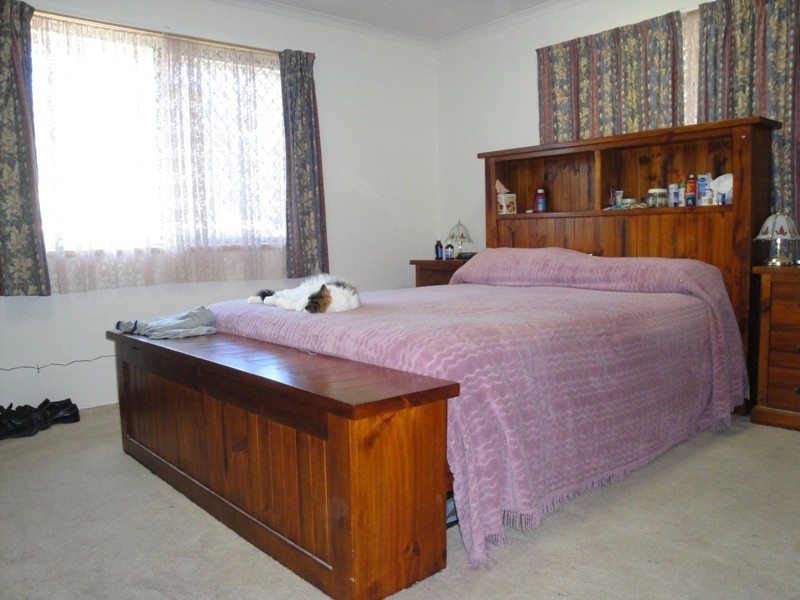 27 Philip Street, South Gladstone QLD 4680