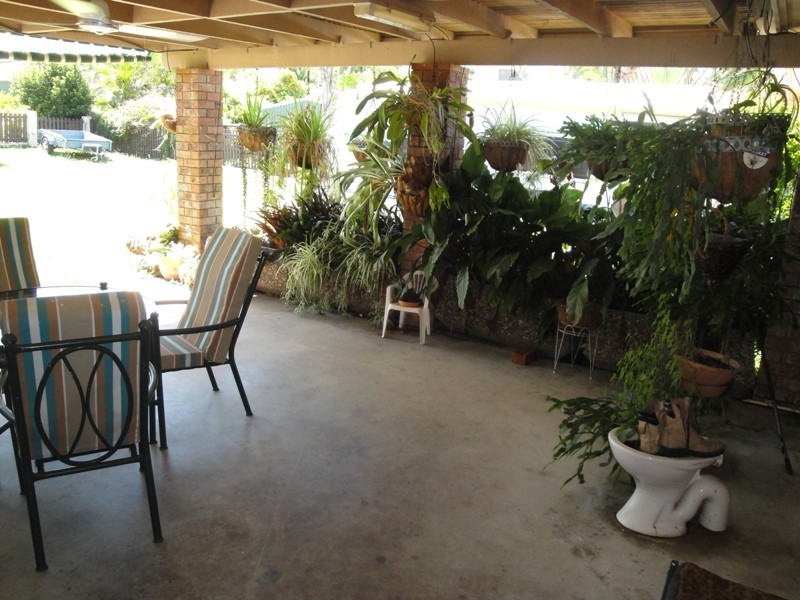 27 Philip Street, South Gladstone QLD 4680