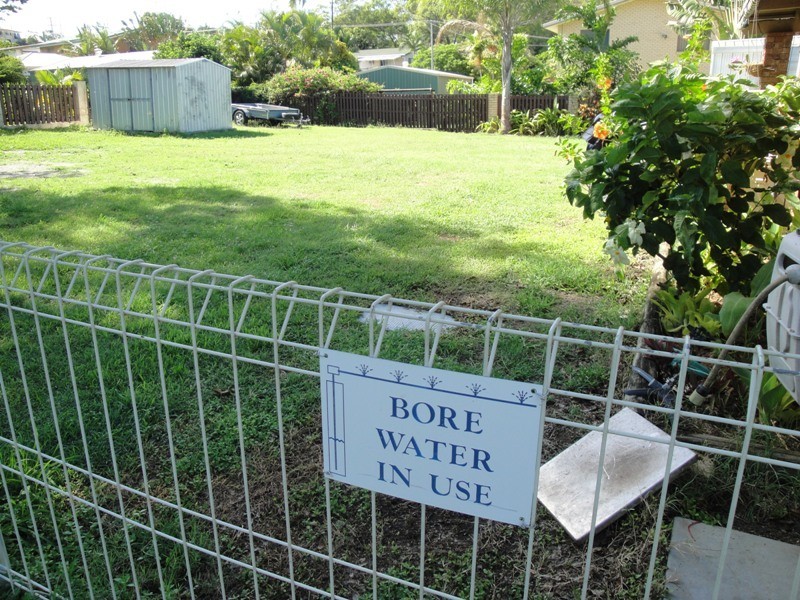 27 Philip Street, South Gladstone QLD 4680