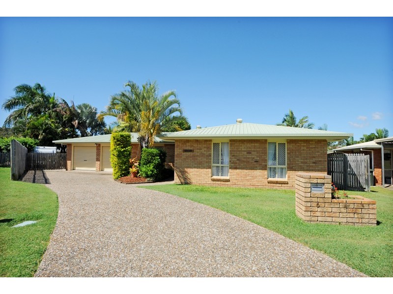 6 Borumba Court, Clinton QLD 4680