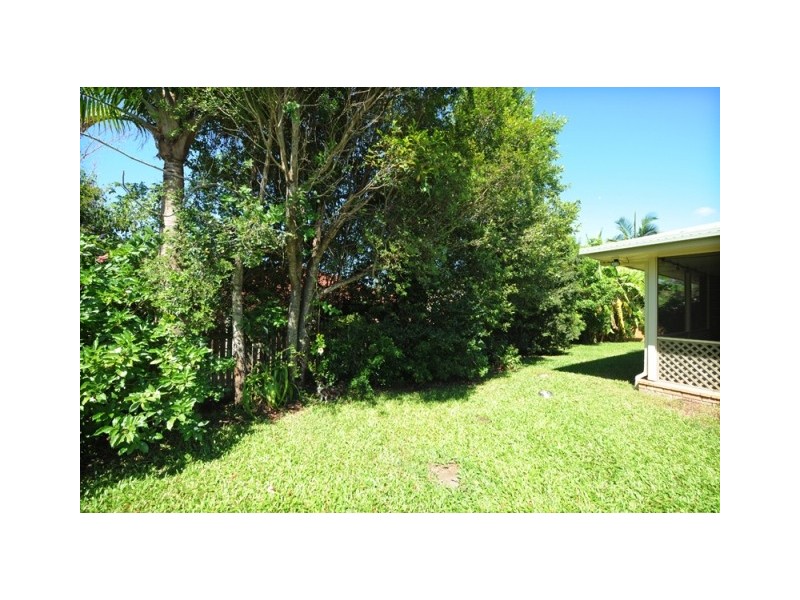 6 Borumba Court, Clinton QLD 4680