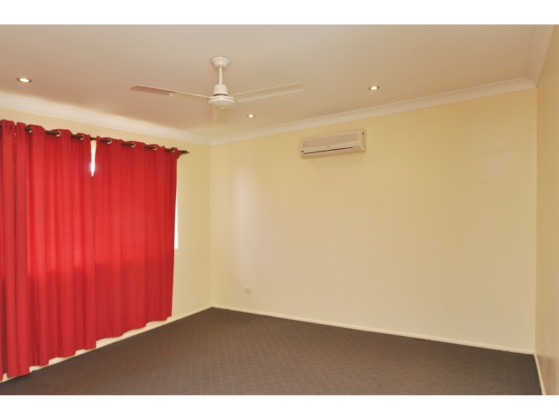 1 Creed Street, Clinton QLD 4680