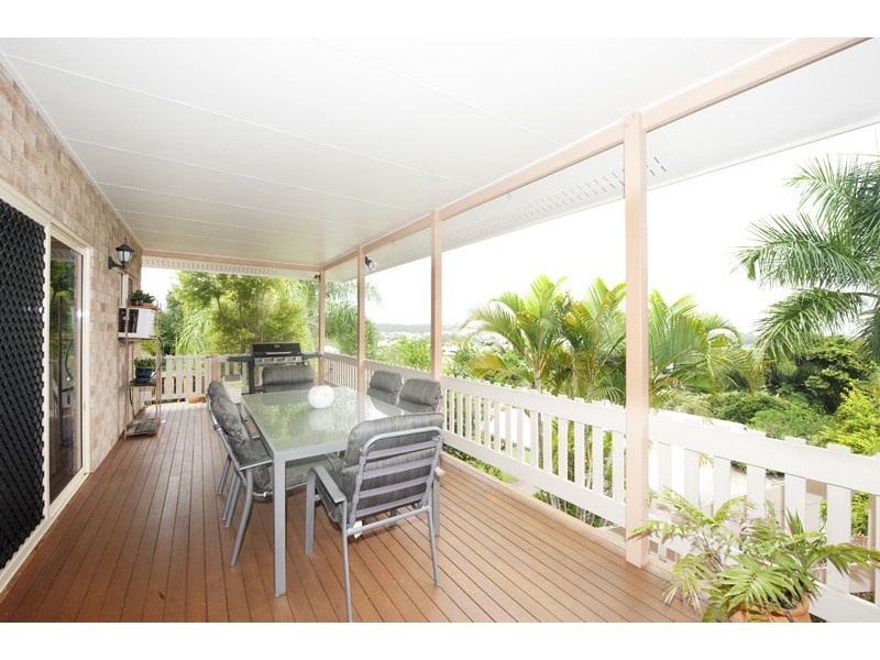 10 Selwyn Close, Telina QLD 4680