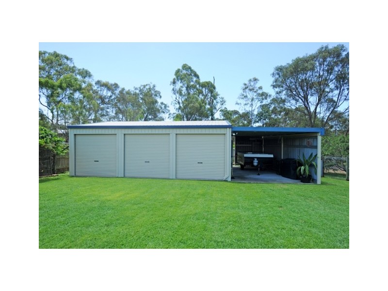 5 Alexis Court, New Auckland QLD 4680