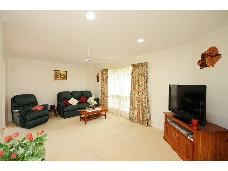 5 Alexis Court, New Auckland QLD 4680