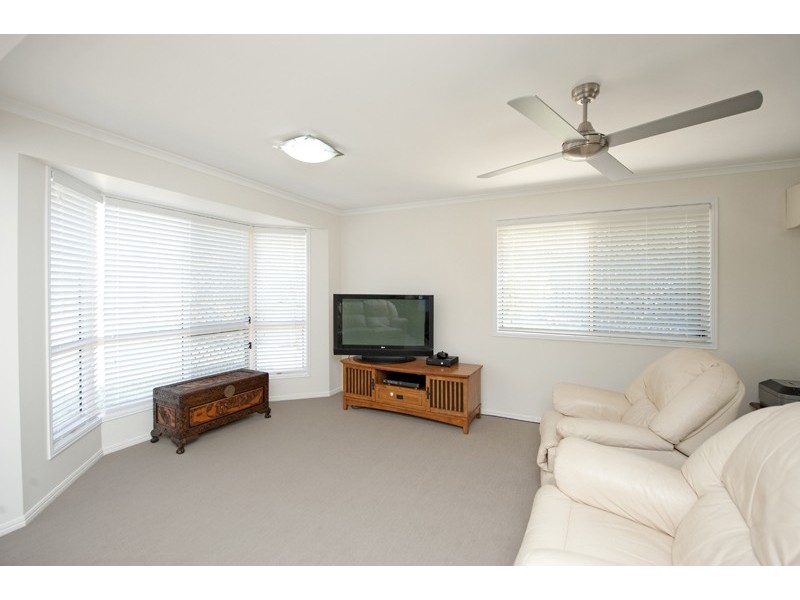 293 J Hickey Avenue, Clinton QLD 4680