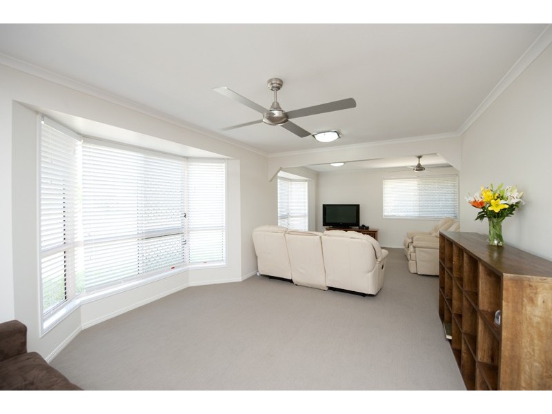 293 J Hickey Avenue, Clinton QLD 4680