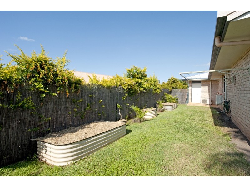 293 J Hickey Avenue, Clinton QLD 4680