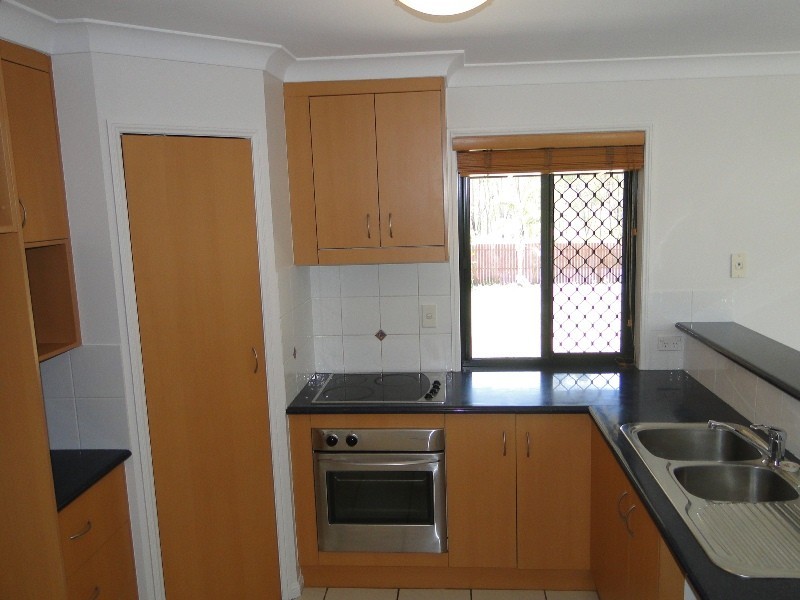 21 Dunstall Street, Clinton QLD 4680