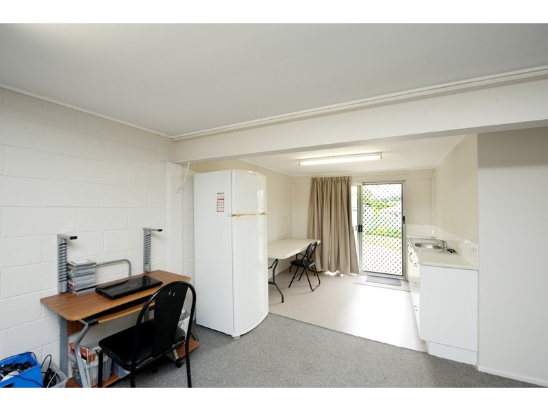 3 Sunnyridge Road, West Gladstone QLD 4680