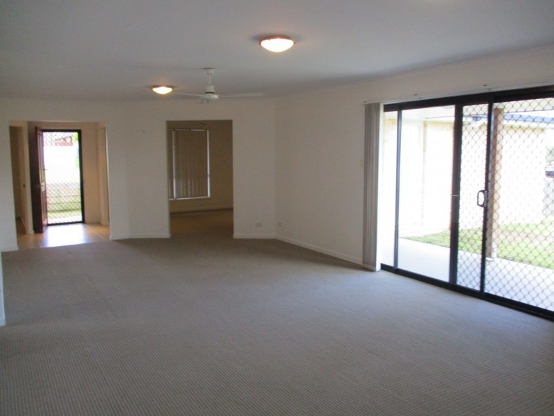 117 EMMADALE DR, New Auckland QLD 4680
