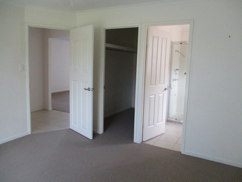 117 EMMADALE DR, New Auckland QLD 4680