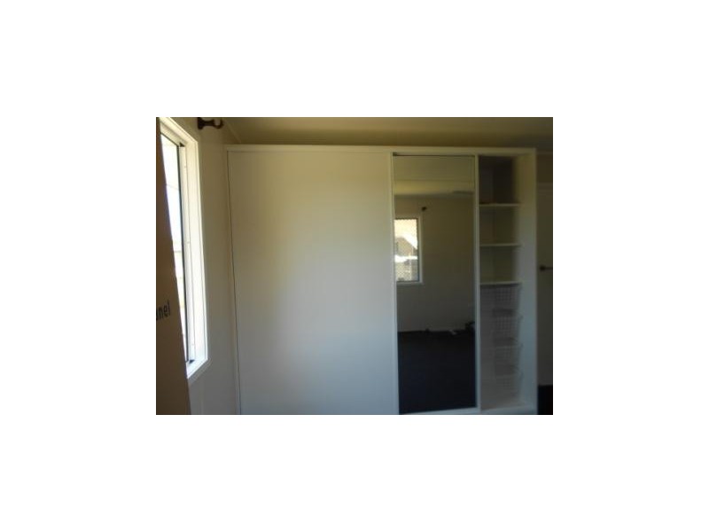 4 Moura Crescent, Gladstone QLD 4680
