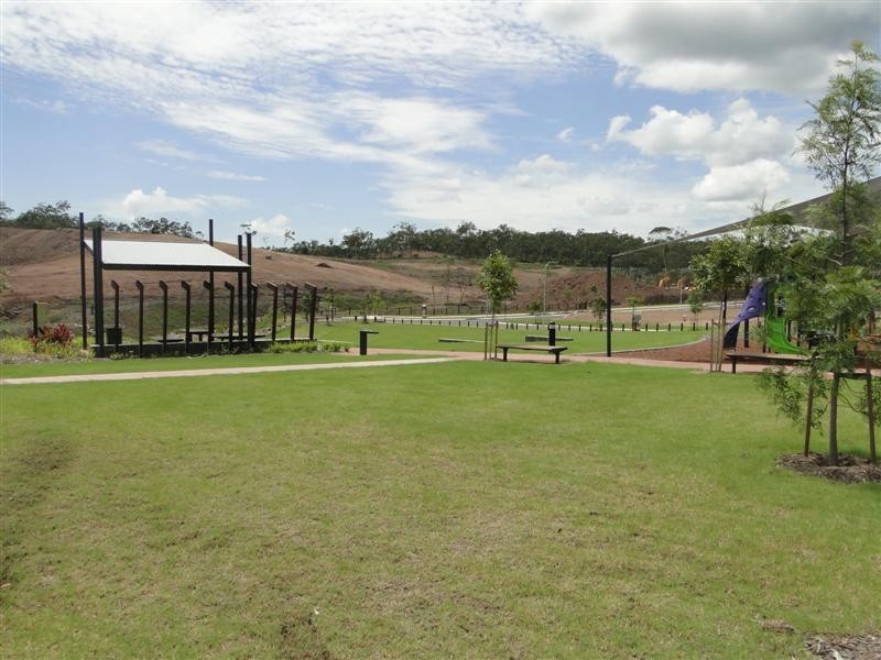 Lot 351 Palmerston Court, New Auckland QLD 4680