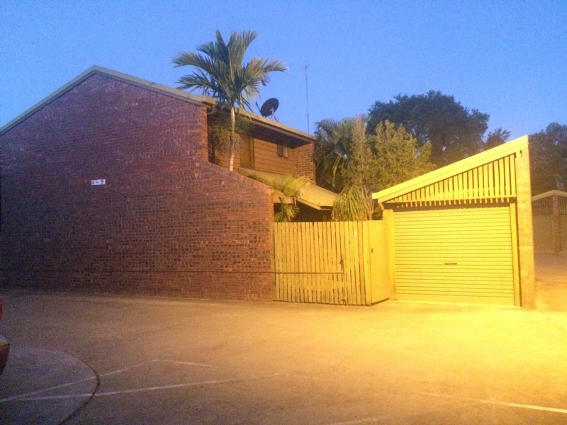 9/15 ROBERTS ST, South Gladstone QLD 4680