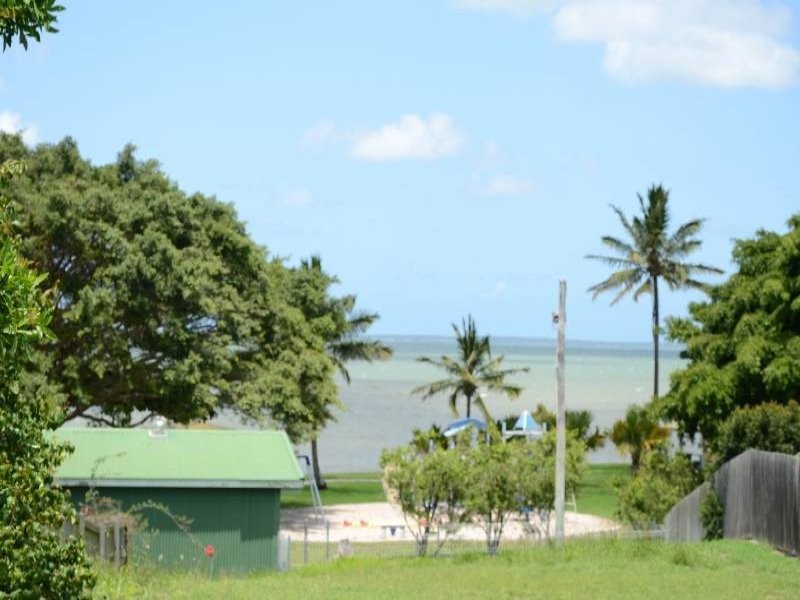 10 Ocean Park Court, Barney Point QLD 4680