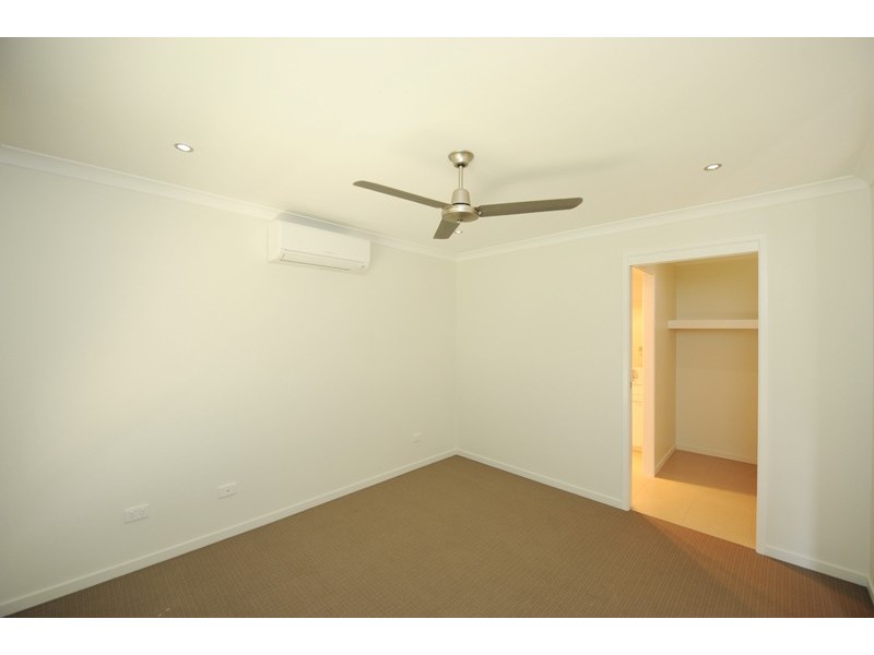 7 WATFORD ST, Telina QLD 4680