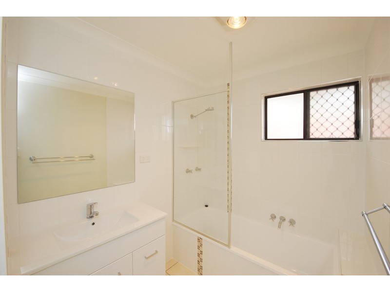 7 WATFORD ST, Telina QLD 4680