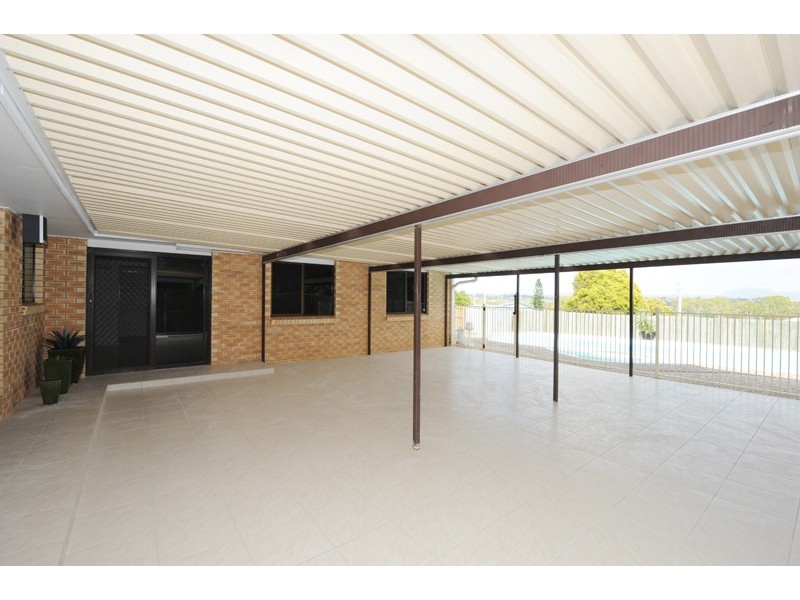 7 WATFORD ST, Telina QLD 4680