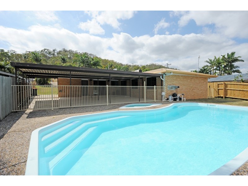 7 WATFORD ST, Telina QLD 4680