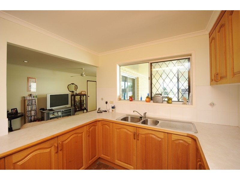 25 Cockatoo Drive, New Auckland QLD 4680