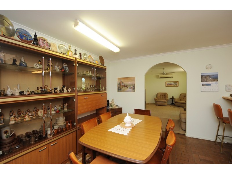 25 Cockatoo Drive, New Auckland QLD 4680
