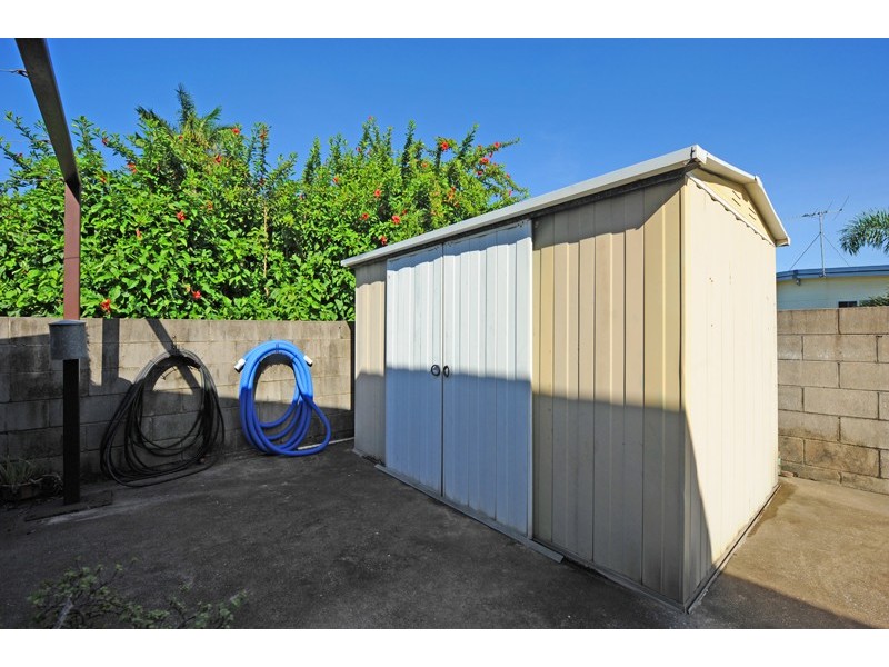25 Cockatoo Drive, New Auckland QLD 4680