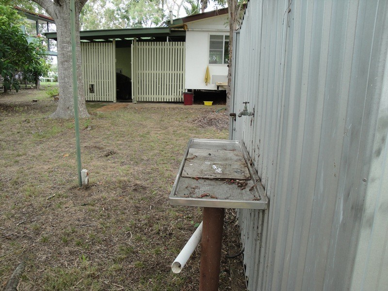 7 Dr John McGree Esplanade, Tannum Sands QLD 4680