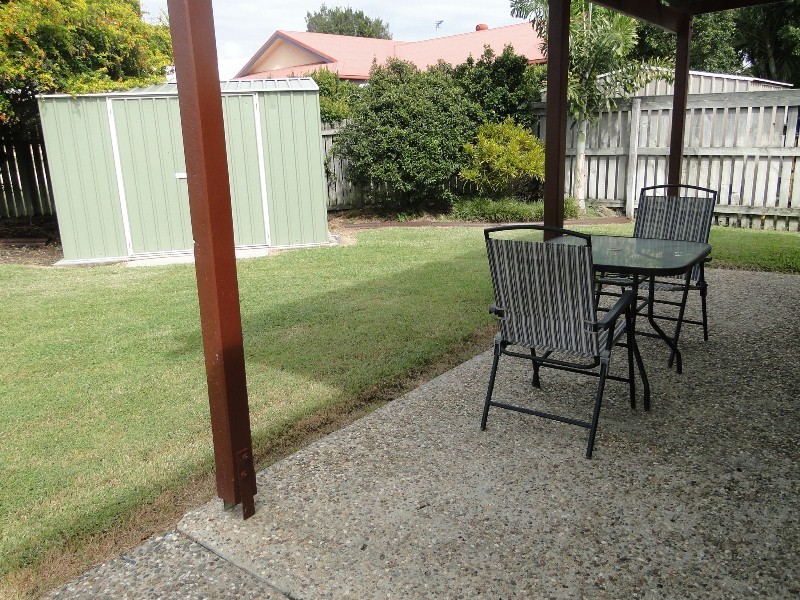 2A Yaldara Court, New Auckland QLD 4680