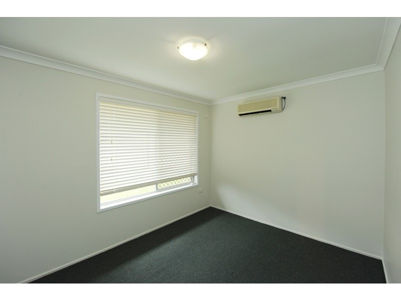 1 Luton Street, Telina QLD 4680
