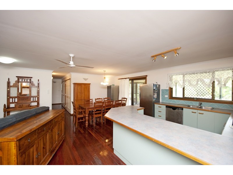 51 Flora Drive, Beecher QLD 4680