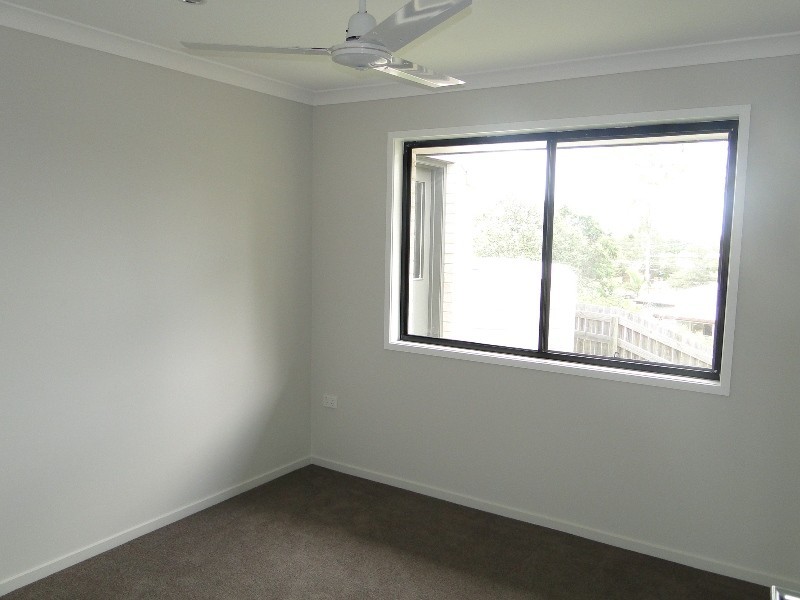 27 Allunga Drive, Glen Eden QLD 4680