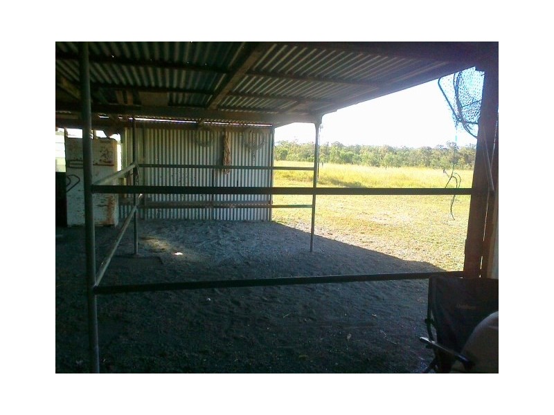 675 The Narrows Road, Mount Larcom QLD 4695